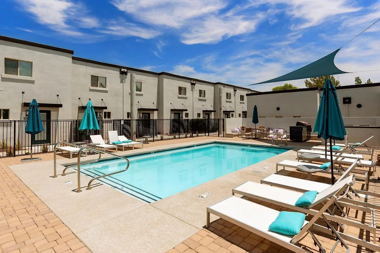 Stavros Sweet Suites Scottsdale